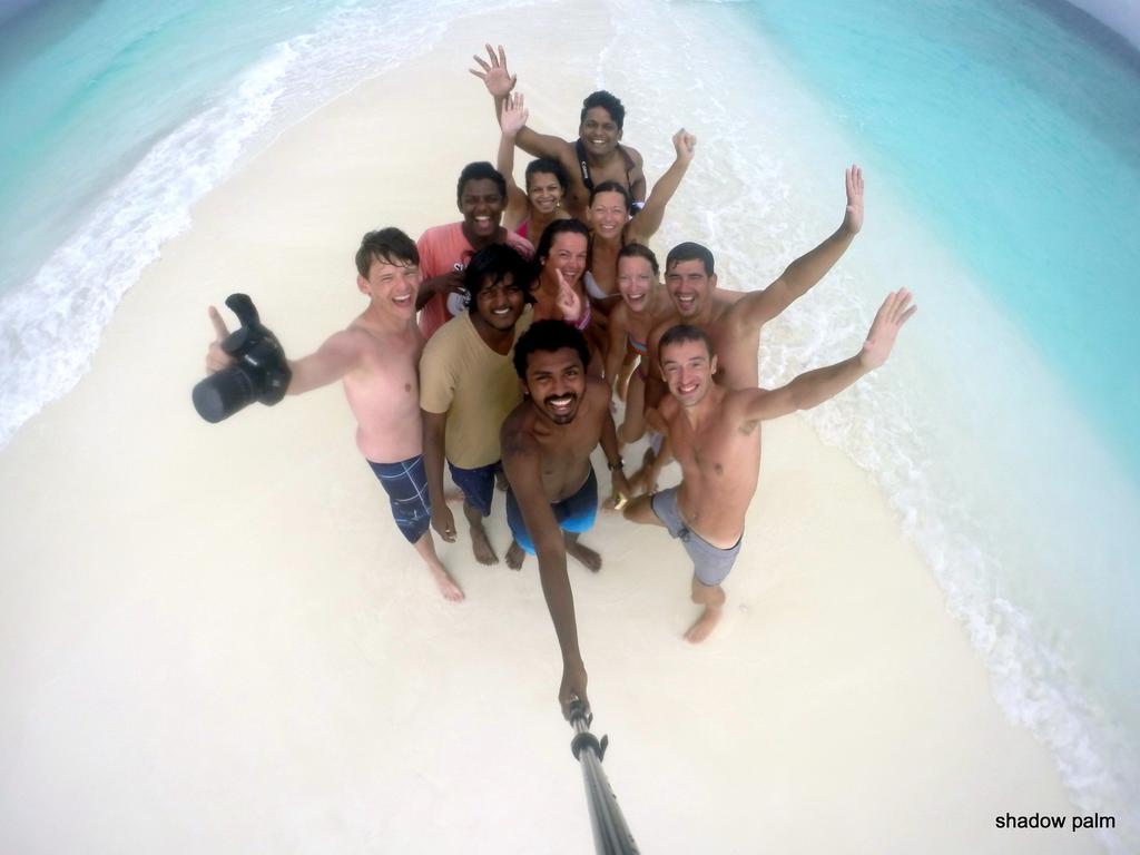 Hotel Shadow Palm Maafushi Exterior foto