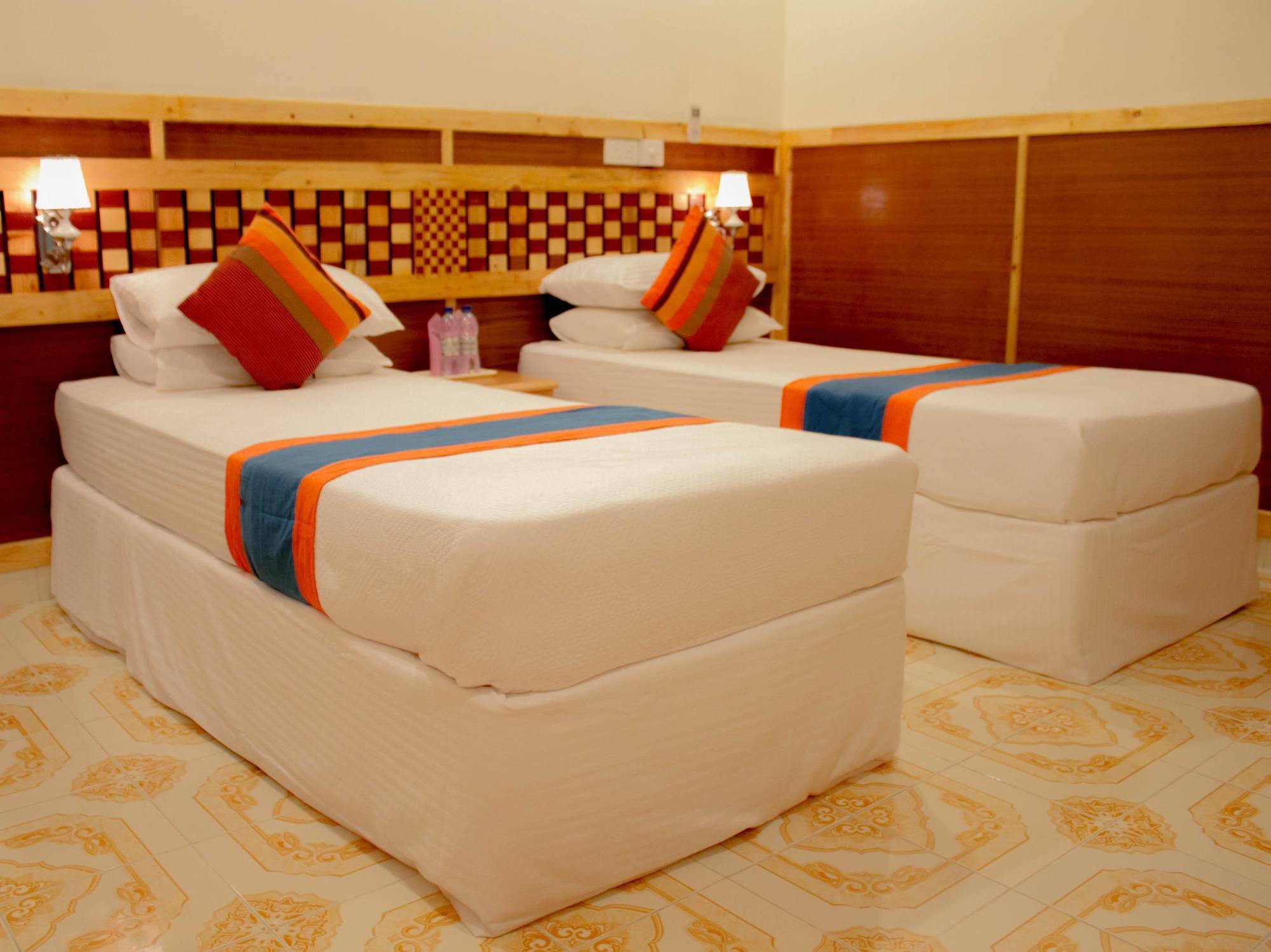 Hotel Shadow Palm Maafushi Exterior foto